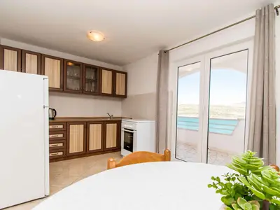 Ferienwohnung für 5 Personen (45 m²) in Arbanija 4/10