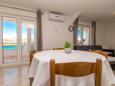 Ferienwohnung für 5 Personen (45 m²) in Arbanija 6/10