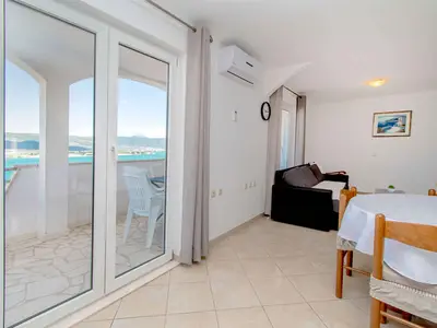 Ferienwohnung für 5 Personen (45 m²) in Arbanija 7/10