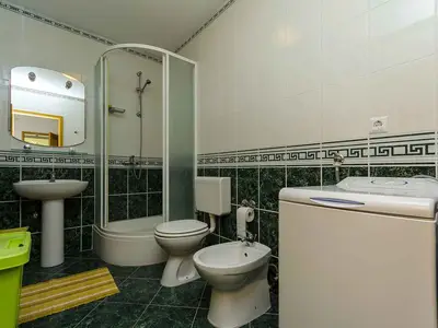 Ferienwohnung für 4 Personen (40 m²) in Arbanija 9/10