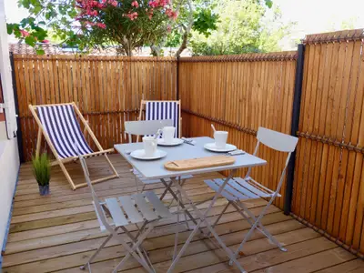 balcony-terrace