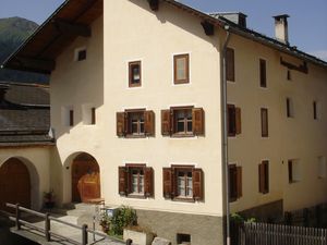 18726892-Ferienwohnung-4-Ardez-300x225-1