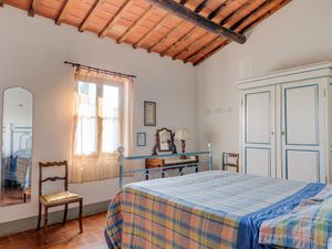 22809249-Ferienwohnung-4-Arezzo-300x225-3