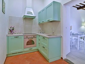 23750328-Ferienwohnung-4-Arezzo-300x225-3