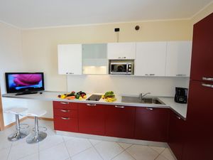 23066459-Ferienwohnung-4-Argegno-300x225-4