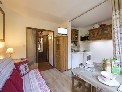 Wohnzimmer mit Küchezeile