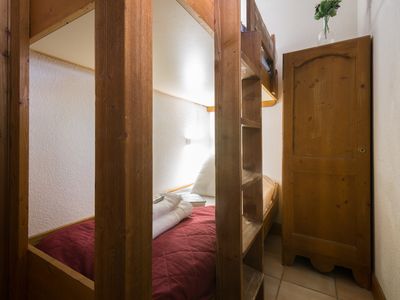 Zweites Schlafzimmer mit Kleiderschrank