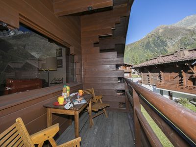 Grossen Balkon, perfekt zum Essen im Freien