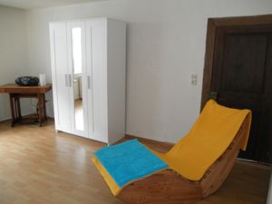 22686047-Ferienwohnung-5-Arnsberg-300x225-3