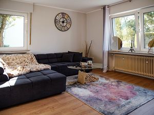 24055962-Ferienwohnung-3-Arnsberg-300x225-1