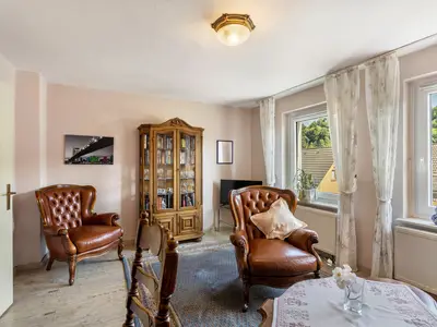 Photo, INSIDE, OUTSIDE