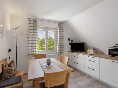 Photo, INSIDE, OUTSIDE