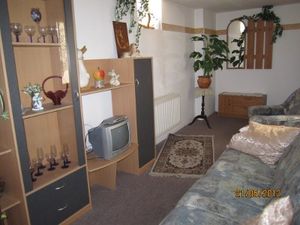 337535-Ferienwohnung-4-Arnstadt-300x225-4