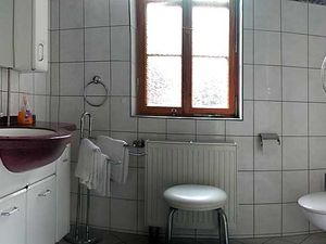 337527-Ferienwohnung-2-Arnstadt-300x225-2