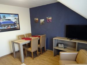 21698281-Ferienwohnung-5-Arnstadt-300x225-2