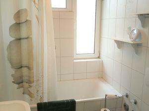 22653975-Ferienwohnung-6-Arnstadt-300x225-3