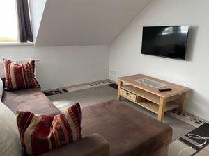 23435938-Ferienwohnung-4-Arnstadt-300x225-3