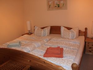 22258365-Ferienwohnung-4-Arnstadt-300x225-5