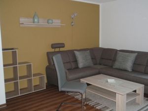 22276195-Ferienwohnung-4-Arnstadt-300x225-5