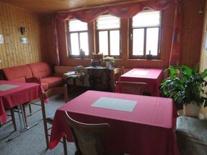 337575-Ferienwohnung-4-Arnstadt-300x225-4