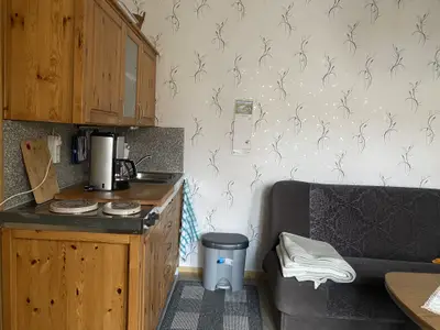 Wohnzimmer mit Küchenzeile