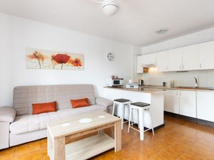 23385908-Ferienwohnung-3-Arona (Teneriffa)-300x225-1