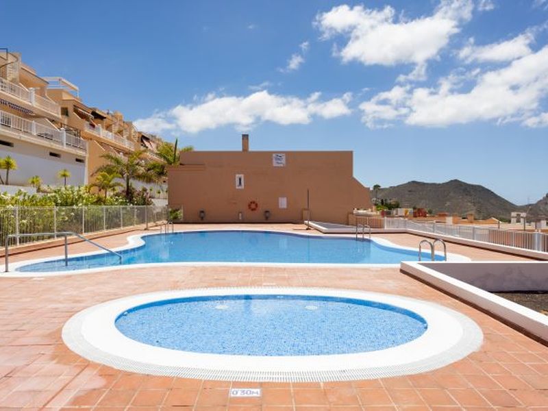 23470706-Ferienwohnung-2-Arona (Teneriffa)-800x600-0