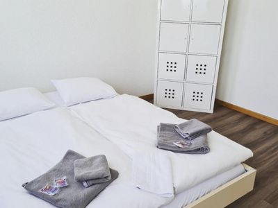 Schlafzimmer 2