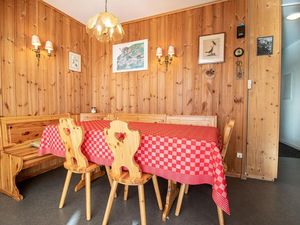 22147919-Ferienwohnung-6-Arosa-300x225-2