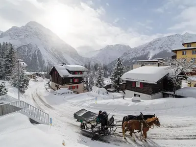 Ferienwohnung für 4 Personen (95 m²) in Arosa 1/10
