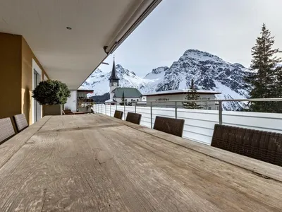 Ferienwohnung für 8 Personen (144 m²) in Arosa 1/10