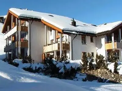 Ferienwohnung für 4 Personen (48 m²) in Arosa 1/10