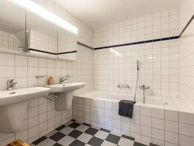 Ferienwohnung für 6 Personen (133 m²) in Arosa 10/10