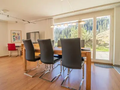 Ferienwohnung für 6 Personen (90 m²) in Arosa 5/10