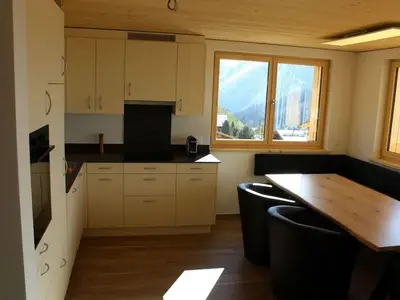 Ferienwohnung für 7 Personen (100 m²) in Arosa 6/10