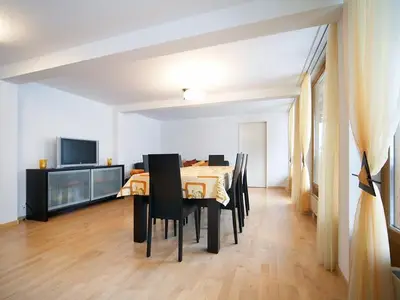 Ferienwohnung für 8 Personen (112 m²) in Arosa 10/10