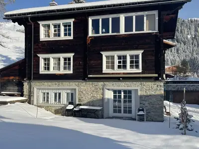 Ferienwohnung für 10 Personen (190 m²) in Arosa 1/10