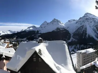 Ferienwohnung für 6 Personen (105 m²) in Arosa 1/10