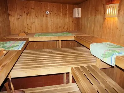Ferienwohnung für 2 Personen (31 m²) in Arosa 9/10