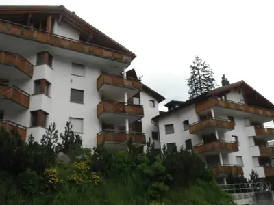 Ferienwohnung für 2 Personen (38 m²) in Arosa 1/10