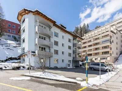 Ferienwohnung für 6 Personen (90 m²) in Arosa 4/10