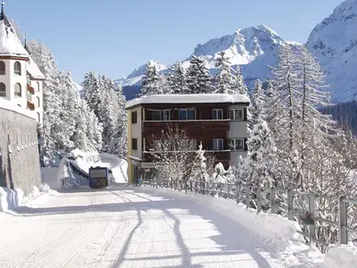 Ferienwohnung für 2 Personen (42 m²) in Arosa 9/10