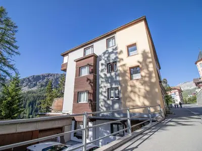 Ferienwohnung für 6 Personen (42 m²) in Arosa 8/10