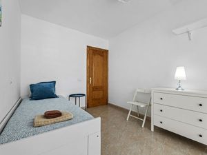 23639693-Ferienwohnung-5-Arrecife-300x225-4