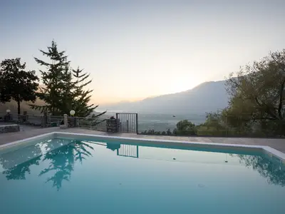 PoolOfHouse