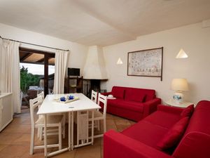 23949120-Ferienwohnung-4-Arzachena-300x225-1