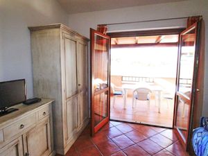 23349627-Ferienwohnung-4-Arzachena-300x225-4