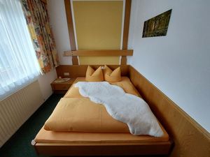 23892156-Ferienwohnung-5-Arzl im Pitztal-300x225-4