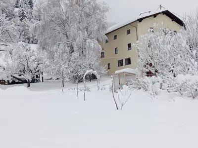 Rauthhof-Pitztal _ Rückseite Garten Winter