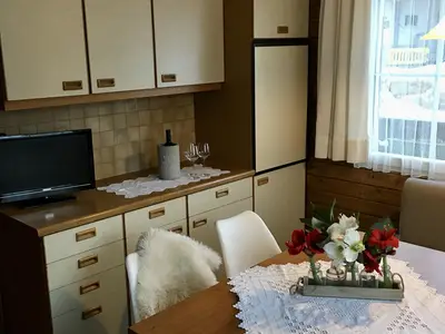 9FBC5F38-58BD-4183-82A2-DBCAA0E967AD